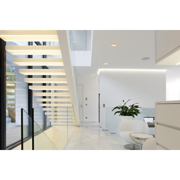 Designer glass balustrades: safe, attractive solutions